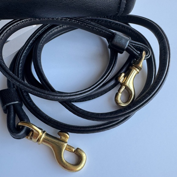 Vintage Coach Regina Handbag 9983 - Picture 2 of 12